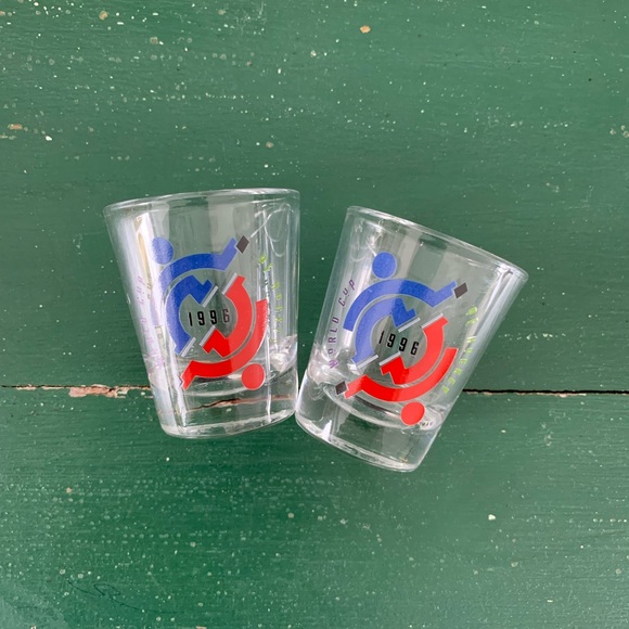 1996 World Cup of Hockey Shot Glasses ๐ - Picture 1 of 2